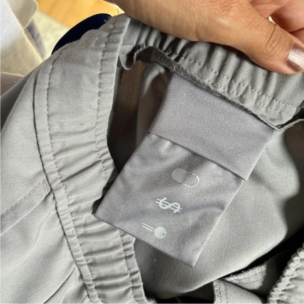 FIGS Tansen Jogger Scrub Pants in Graphite Grey S